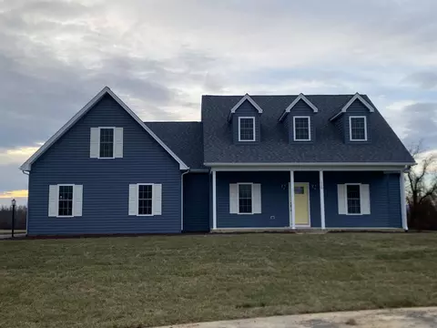 128 Fall Ridge Dr, Stuarts Draft, VA 24477