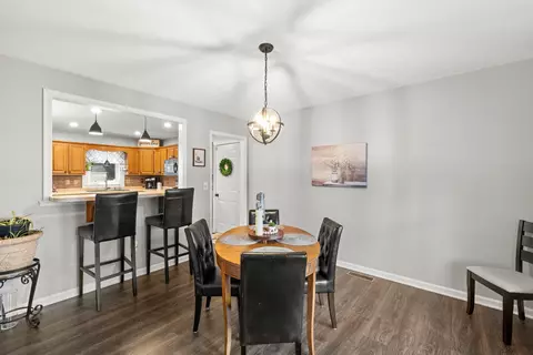 Dining - 113 Willow Dr, Dayton, VA 22821 photo 2 of 2