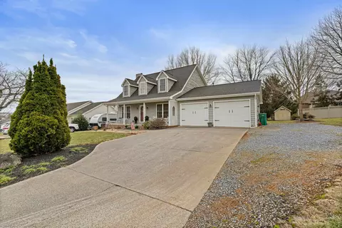Exterior - 113 Willow Dr, Dayton, VA 22821 photo 8 of 17