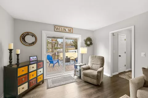 Entry Way - 113 Willow Dr, Dayton, VA 22821 photo 2 of 3