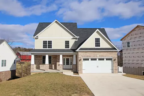 2060 Willow Hill Dr, Harrisonburg, VA 22801