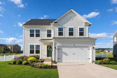 213 Oakbridge Dr, Waynesboro, VA 22980