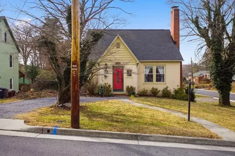 101 E Weaver Ave E, Harrisonburg, VA 22801
