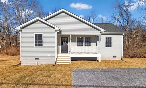 1637 A St, Waynesboro, VA 22980