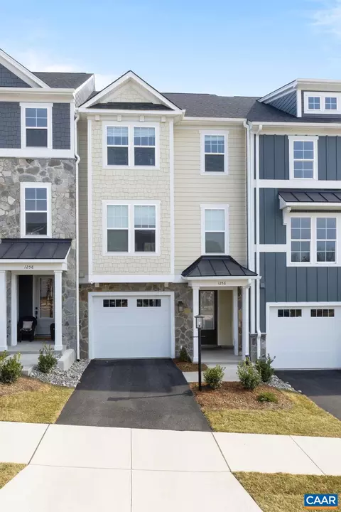 4026 Talen Ln, Charlottesville, VA 22911