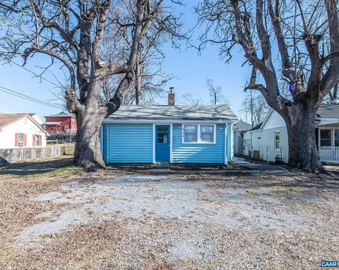 628 N Augusta Ave N, Waynesboro, VA 22980