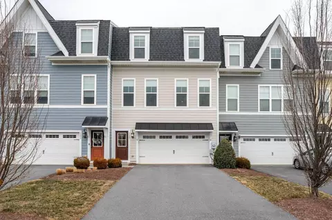 3207 Charleston Blvd, Harrisonburg, VA 22801