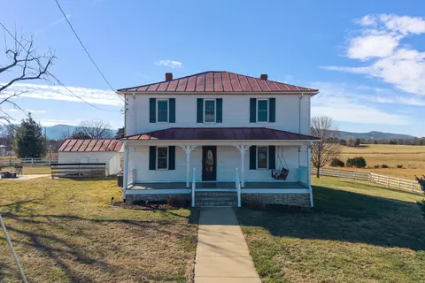 467 Vista View Rd, Stanley, VA 22851