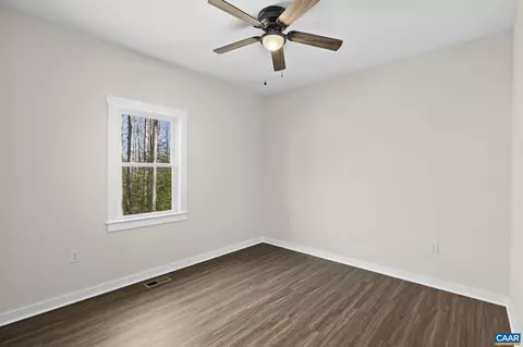 505 Proffits Rd, Louisa, VA 23093 photo 17
