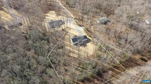 505 Proffits Rd, Louisa, VA 23093 photo 2