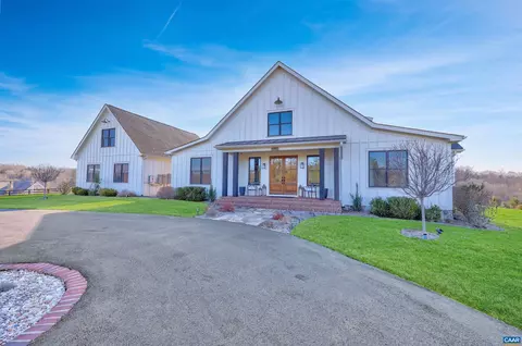 5797 Advance Mills Rd, Advance Mills, VA 22968