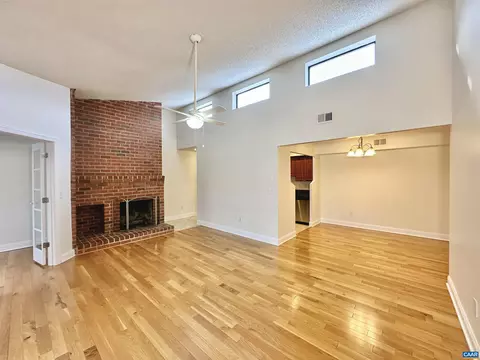 139 Green Turtle Ln #10, Charlottesville, VA 22901