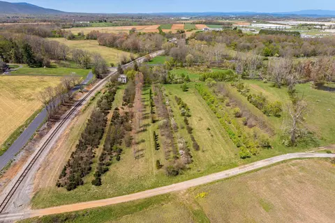 View/Area - 514 Lipscomb Rd, Stuarts Draft, VA 24477 photo 12 of 24