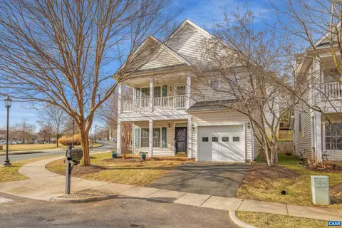 117 Burnet St, Charlottesville, VA 22902