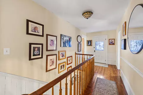 Entry Way - 8981 Highland Tpke, Mcdowell, VA 24458 photo 3 of 5
