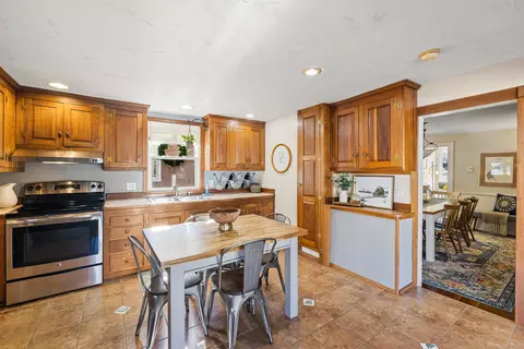 Kitchen - 8981 Highland Tpke, Mcdowell, VA 24458 photo 6 of 7