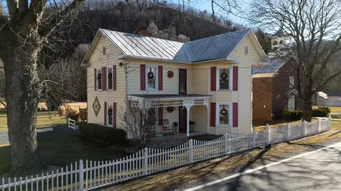 Exterior - 8981 Highland Tpke, Mcdowell, VA 24458 photo 4 of 12