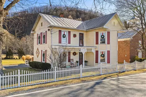 Exterior - 8981 Highland Tpke, Mcdowell, VA 24458 photo 2 of 12