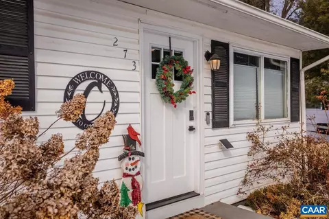 273 E Riverside Dr E, Timberville, VA 22853