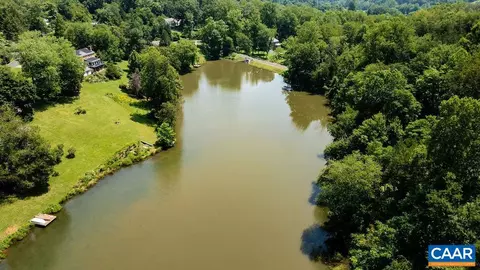850 Emerson Dr, Charlottesville, VA 22901