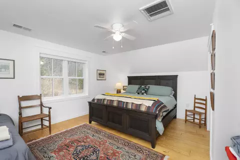 Bedroom - 516 Slapp Creek Rd, Amherst, VA 24521 photo 8 of 9