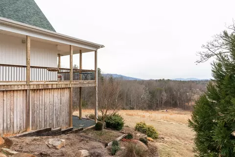 Exterior - 516 Slapp Creek Rd, Amherst, VA 24521 photo 11 of 18