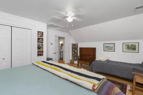 Bedroom - 516 Slapp Creek Rd, Amherst, VA 24521 photo 9 of 9