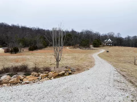 Exterior - 516 Slapp Creek Rd, Amherst, VA 24521 photo 17 of 18