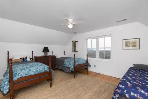 Bedroom - 516 Slapp Creek Rd, Amherst, VA 24521 photo 5 of 9