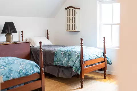 Bedroom - 516 Slapp Creek Rd, Amherst, VA 24521 photo 4 of 9