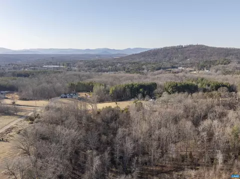 Watts Passage, Charlottesville, VA 22911 photo 9