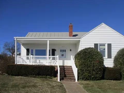 3113 Windy Heights Ln, Harrisonburg, VA 22802