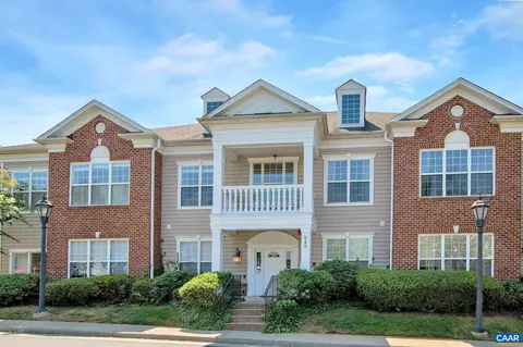 949 Glenwood Station Ln #202, Charlottesville, VA 22901