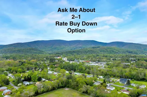 949 Glenwood Station Ln #202, Charlottesville, VA 22901
