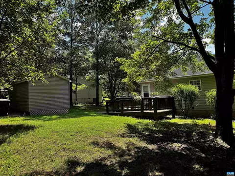 Exterior - 10 Loblolly Rd, Palmyra, VA 22963 photo 6 of 10