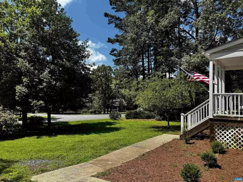 Exterior - 10 Loblolly Rd, Palmyra, VA 22963 photo 9 of 10