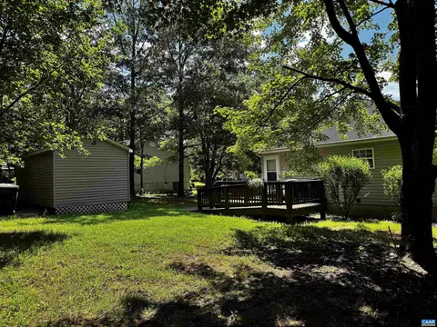 Exterior - 10 Loblolly Rd, Palmyra, VA 22963 photo 6 of 10