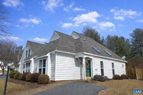 960 Devon Spring Ct, Charlottesville, VA 22903