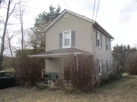 91 Antrim Rd, Fishersville, VA 22939
