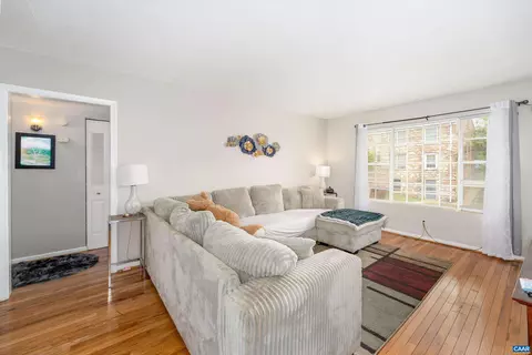 2517 Hydraulic Rd #73, Charlottesville, VA 22901