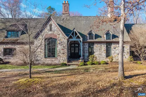 880 Club Dr, Keswick, VA 22947