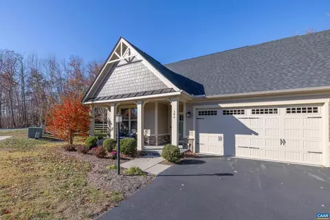390 Winding Rd, Keswick, VA 22947