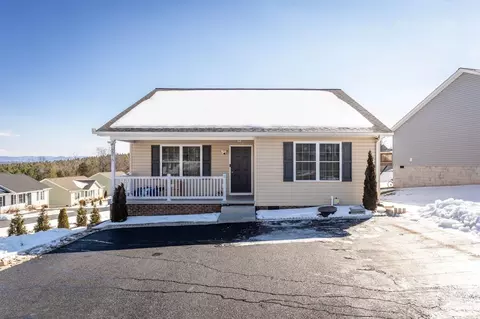 2275 Whitestone Dr, Rockingham, VA 22801