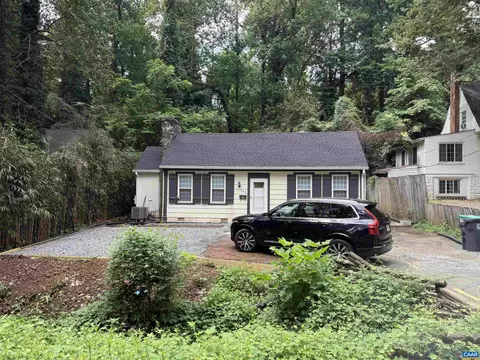 140 Valley Rd, Charlottesville, VA 22903