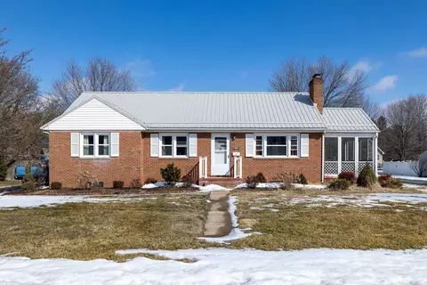 405 N River Rd, Bridgewater, VA 22812