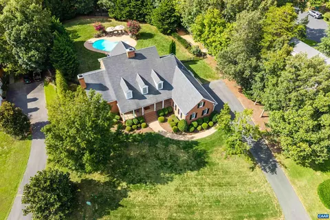 3605 Turnbridge Ln, Keswick, VA 22947