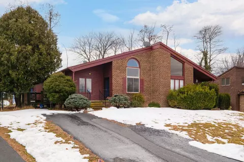 2062 Rosedale Ct, Harrisonburg, VA 22801