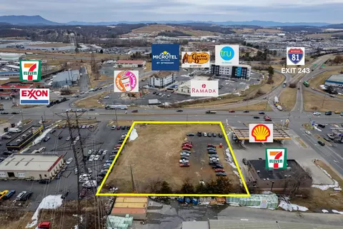 3269 S Main St S, Harrisonburg, VA 22801