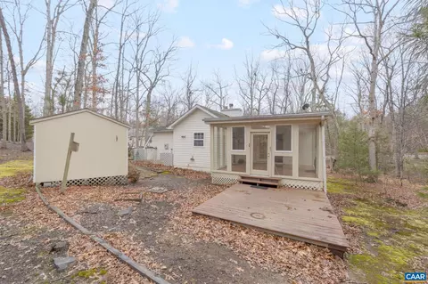 Exterior - 6 Pinehurst Rd, Palmyra, VA 22963 photo 4 of 10