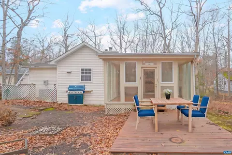 Exterior - 6 Pinehurst Rd, Palmyra, VA 22963 photo 8 of 10